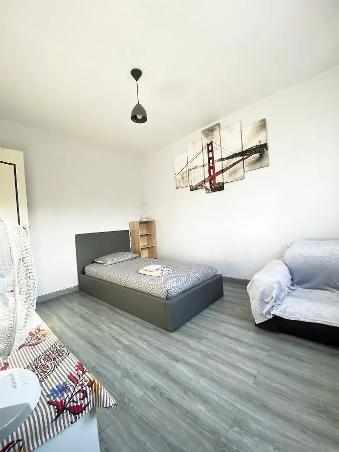 New ! Joli F2 - 10Min De La Mer Apartment Nice