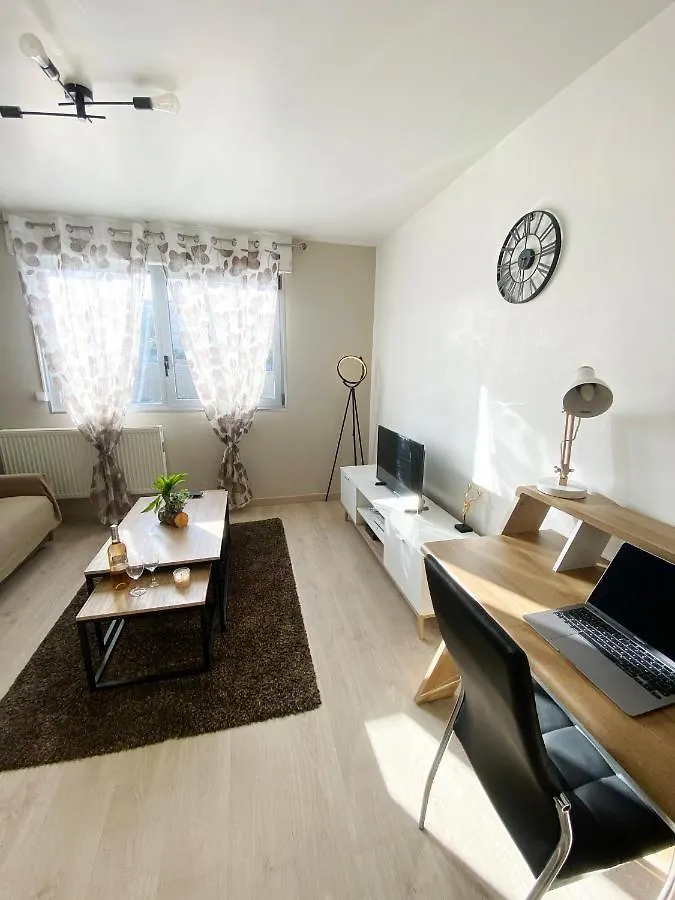 New ! Joli F2 - 10Min De La Mer Apartment Nice