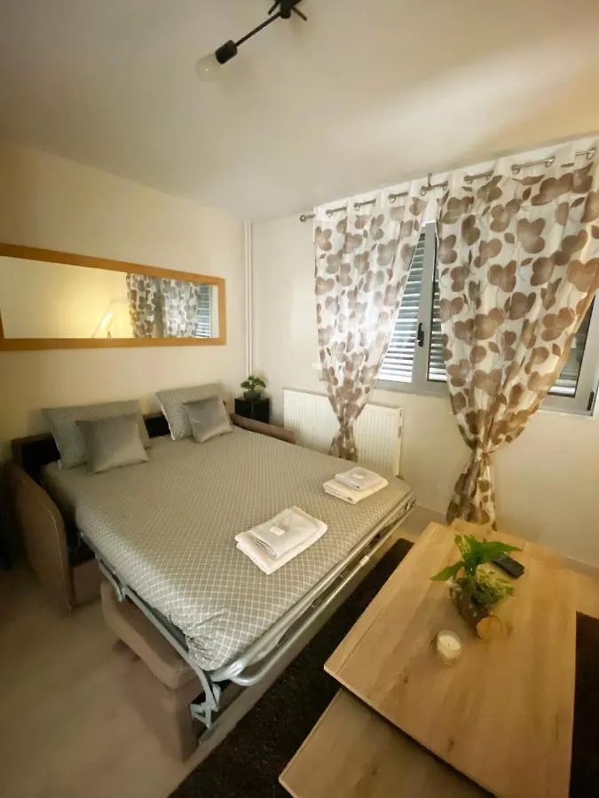 New ! Joli F2 - 10Min De La Mer Apartment Nice